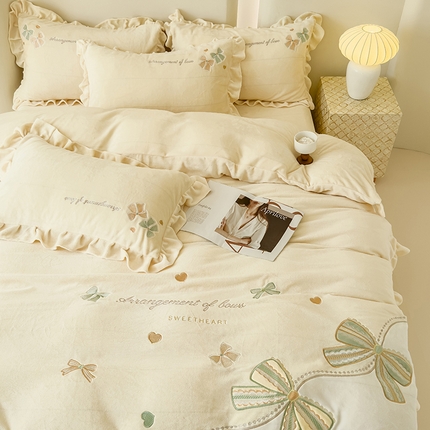 91家纺网 家纺一手货源 找家纺 （总）卡初家居（原微来） 2025秋冬新款A类高克重加厚保暖亲肤牛奶绒四件套--韵律系列（提供买家秀）