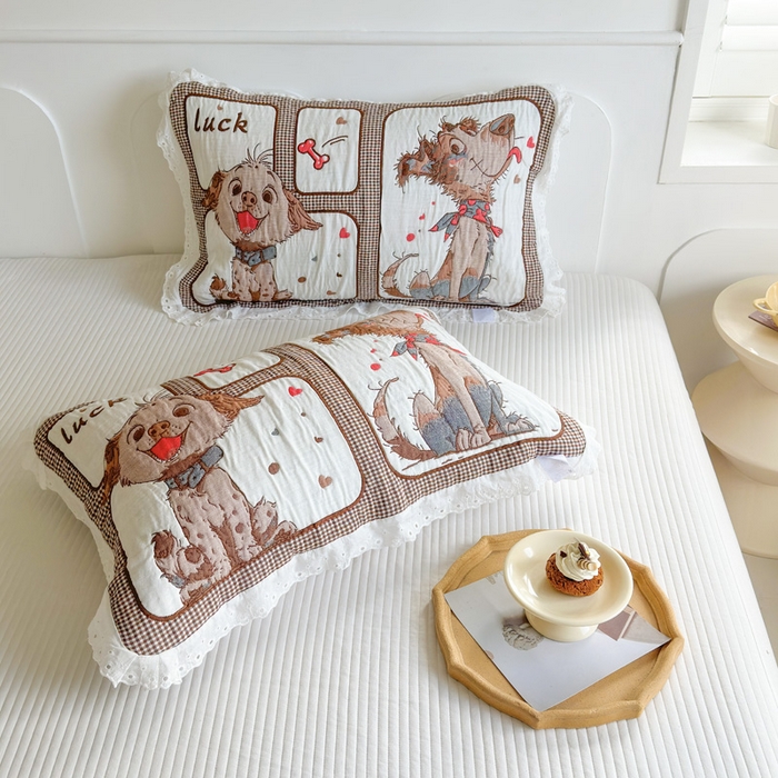 91家纺网 家纺一手货源 找家纺 朴尔家纺-毛巾被 2024新款韩版花边卡通水洗起皱纯棉六层纱布枕巾 摩卡狗狗