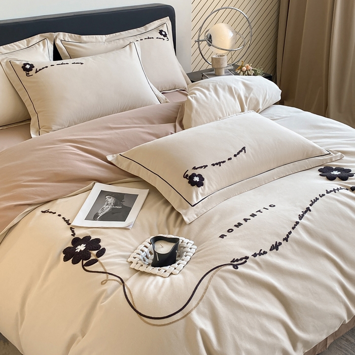 91家纺网 家纺一手货源 找家纺 涵宸家纺 2024新款全棉磨毛毛巾绣四件套--邦尼系列 邦尼-茶色