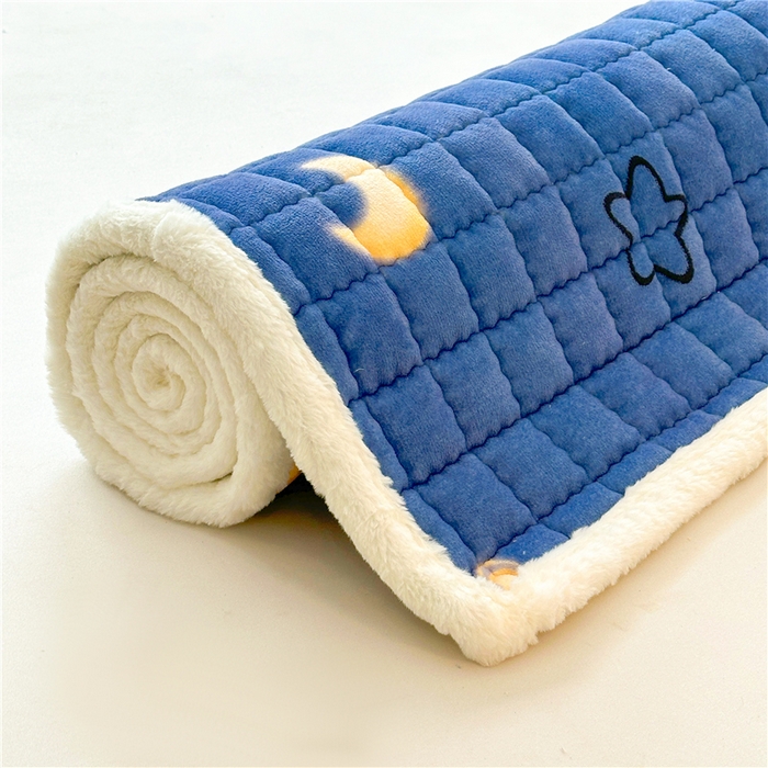 91家纺网 家纺一手货源 找家纺 喜居 2024新款印花牛奶绒床褥垫加厚宝宝绒床褥子床垫薄床垫 星月