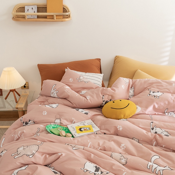 91家纺网 家纺一手货源 找家纺 莱福仕家纺 2024新款全棉13070四季被冬被被子被芯 猫咪宝贝