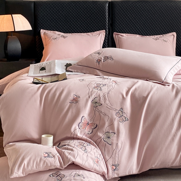 91家纺网 家纺一手货源 找家纺 涵宸家纺 2024新款全棉磨毛刺绣四件套--蝶影系列 蝶影-紫