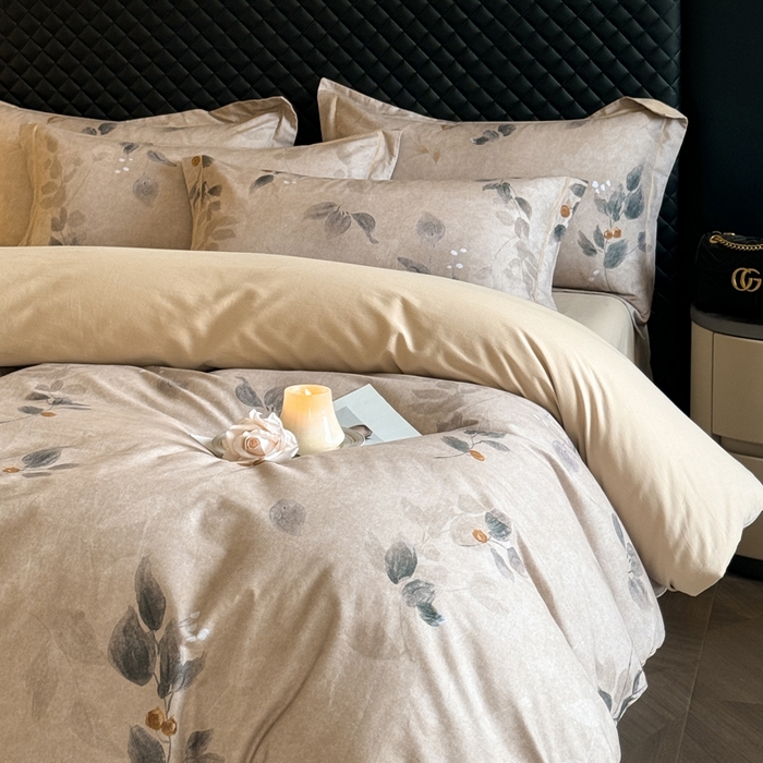 91家纺网 家纺一手货源 找家纺 涵宸家纺 2024新款全棉磨毛数码印花四件套 花宴景-咖