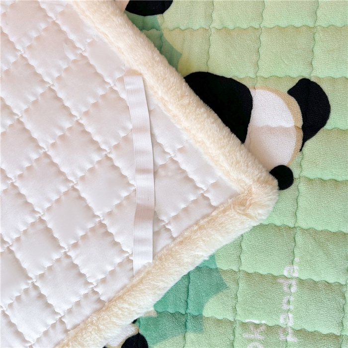 91家纺网 家纺一手货源 找家纺 喜居 2024新款印花牛奶绒床褥垫加厚宝宝绒床褥子床垫薄床垫 欢乐熊猫