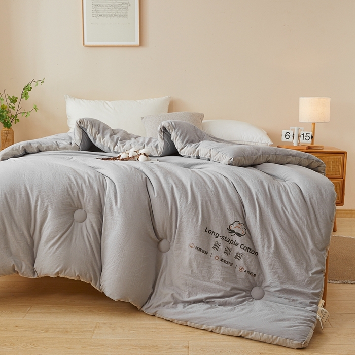 91家纺网 家纺一手货源 找家纺 创优家纺 2025新款无印风立体新疆棉花被被子冬被芯春秋被直播 新疆棉-浅灰