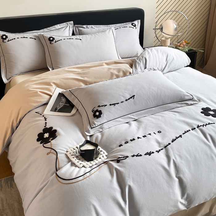 91家纺网 家纺一手货源 找家纺 涵宸家纺 2024新款全棉磨毛毛巾绣四件套--邦尼系列 邦尼-灰