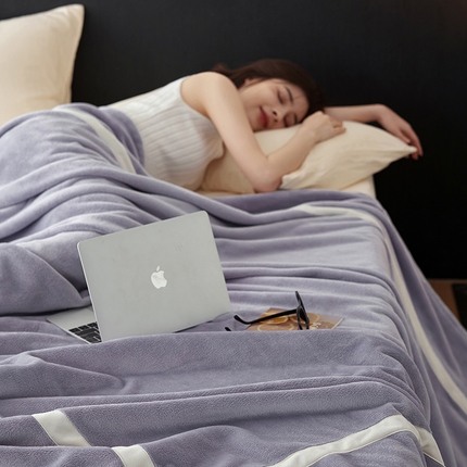 铭动家纺 2024新款牛奶绒拼接款纯色保暖毯 蓝灰