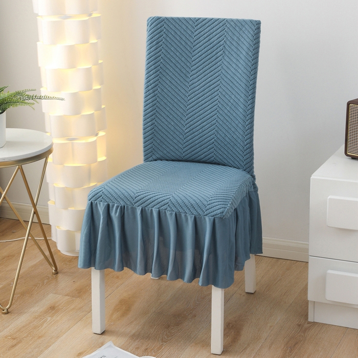 91家纺网 家纺一手货源 找家纺 千彤沙发垫 2024新款拉华绒人字纹系列裙边椅子套 裙边-人字纹-水蓝