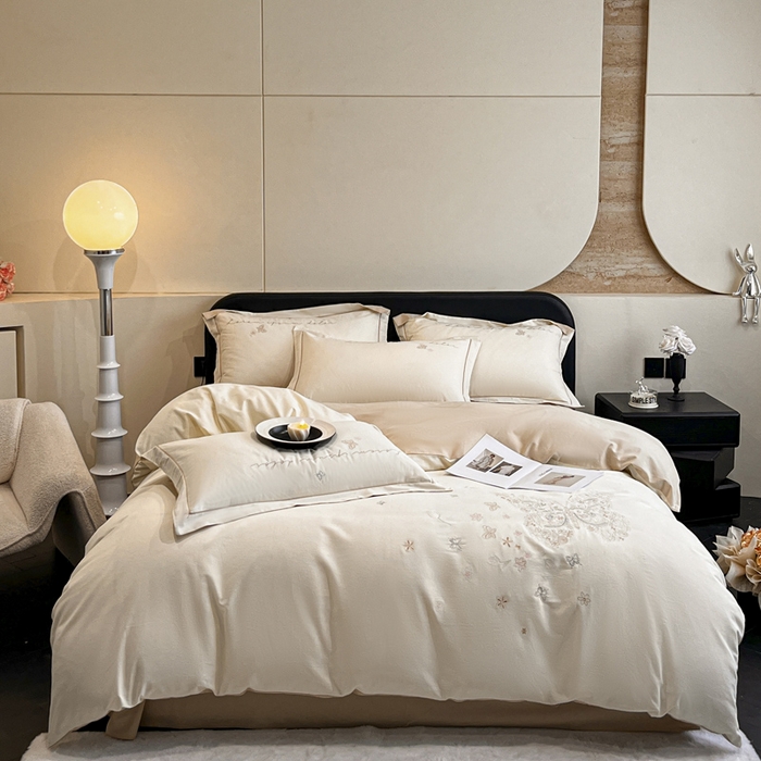 91家纺网 家纺一手货源 找家纺 涵宸家纺 2024新款全棉磨毛刺绣四件套--花蝴蝶系列 花蝴蝶-奶白