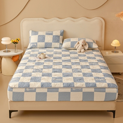 91家纺网 家纺一手货源 找家纺 （总）湘之帛  2024新款牛奶绒印花夹棉床笠