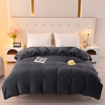 91家纺网 家纺一手货源 找家纺 好眠好梦家纺 2024新款牛奶绒纯色单被套 石墨黑