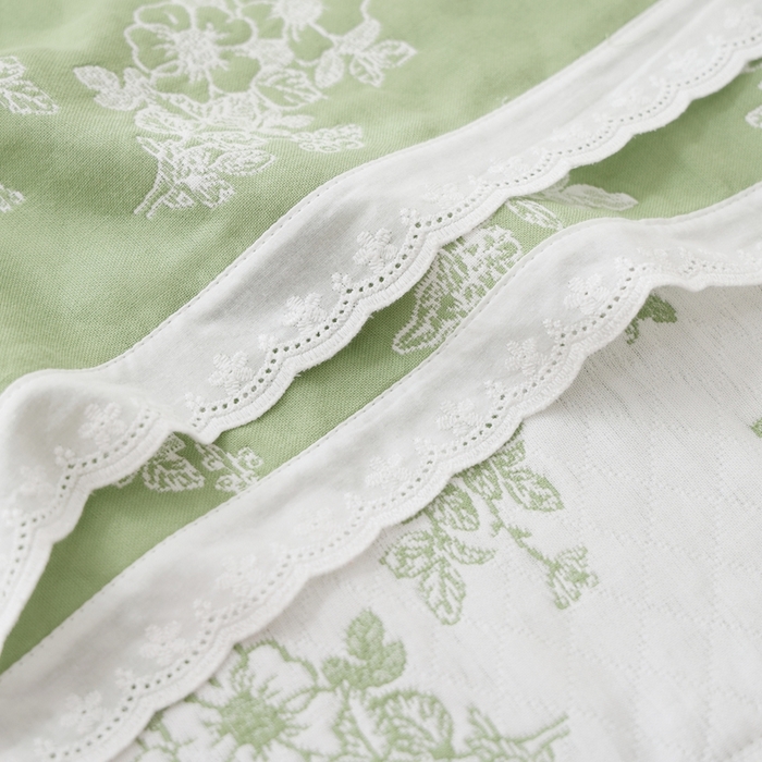 91家纺网 家纺一手货源 找家纺 朴尔家纺-毛巾被 2024新款韩版小碎花边全棉四层纱布枕巾 芬芳-绿