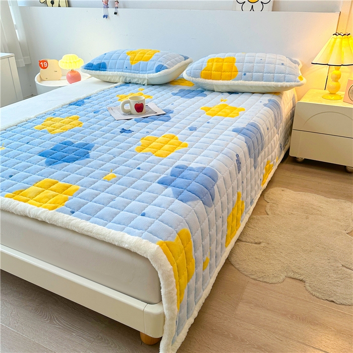 91家纺网 家纺一手货源 找家纺 喜居 2024新款印花牛奶绒床褥垫加厚宝宝绒床褥子床垫薄床垫 幸运星