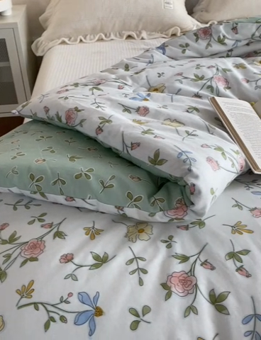 91家纺网 家纺一手货源 找家纺 莱福仕家纺 2024新款全棉13070四季被冬被被子被芯 情人花园