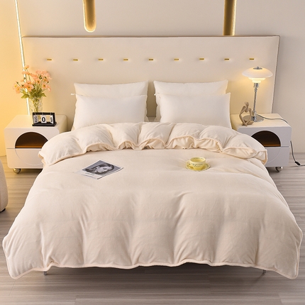 91家纺网 家纺一手货源 找家纺 好眠好梦家纺 2024新款牛奶绒纯色单被套 奶白