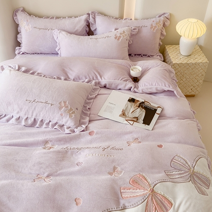 91家纺网 家纺一手货源 找家纺 （总）卡初家居（原微来） 2025秋冬新款A类高克重加厚保暖亲肤牛奶绒四件套--韵律系列（提供买家秀）