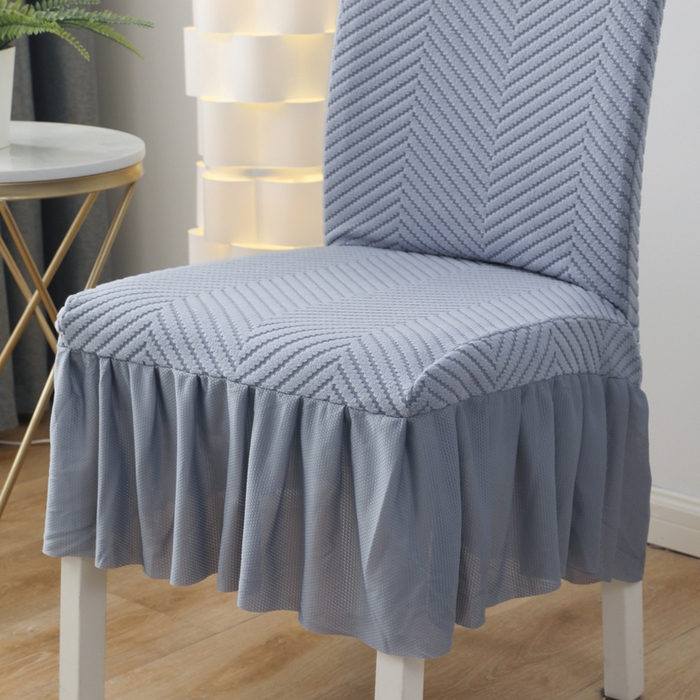 91家纺网 家纺一手货源 找家纺 千彤沙发垫 2024新款拉华绒人字纹系列裙边椅子套 裙边-人字纹-蓝灰