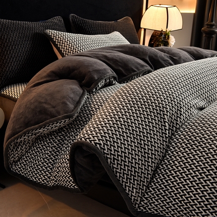 91家纺网 家纺一手货源 找家纺 好眠好梦家纺 2024新款色织提花牛奶绒床笠四件套 高级灰