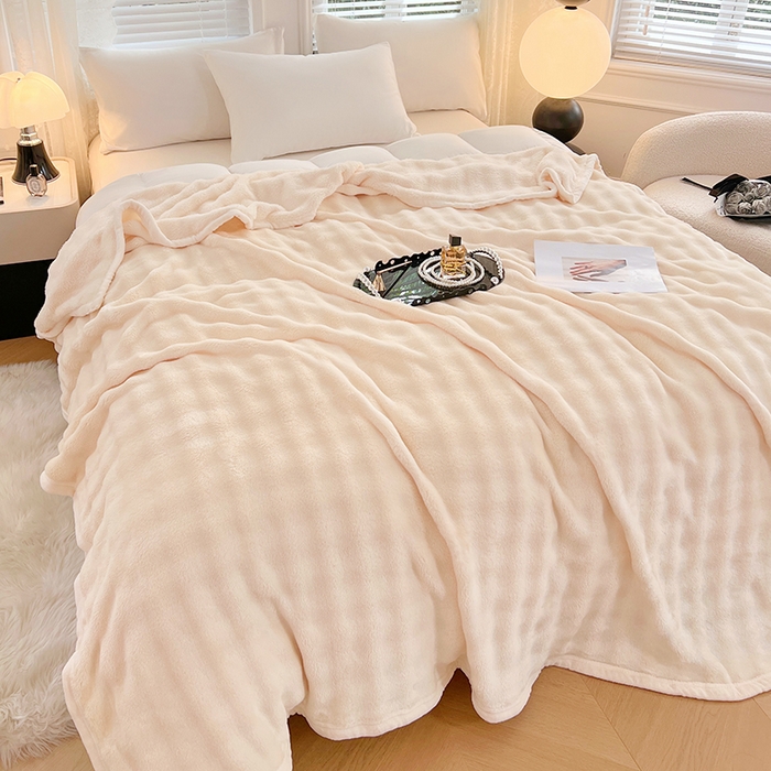 91家纺网 家纺一手货源 找家纺 贝拉梦家纺 2024新款加厚保暖托卡斯兔毛绒毛毯多功能毯子保暖盖毯 元气白桃