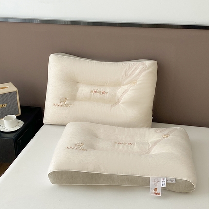 91家纺网 家纺一手货源 找家纺 （总）浩宇家纺 2025秋冬新款桑丝羊绒枕芯舒适护颈成人家用枕头芯48×74cm