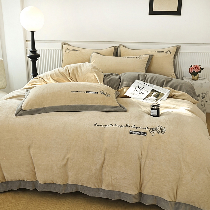 91家纺网 家纺一手货源 找家纺 大渔生活 2025新款牛奶绒刺绣四件套-玫瑰故事 玫瑰故事-卡其