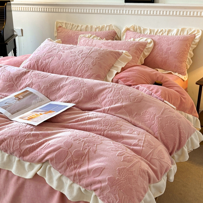 91家纺网 家纺一手货源 找家纺 大境 2024新款维也纳牛奶绒提花四件套维也纳-豆沙