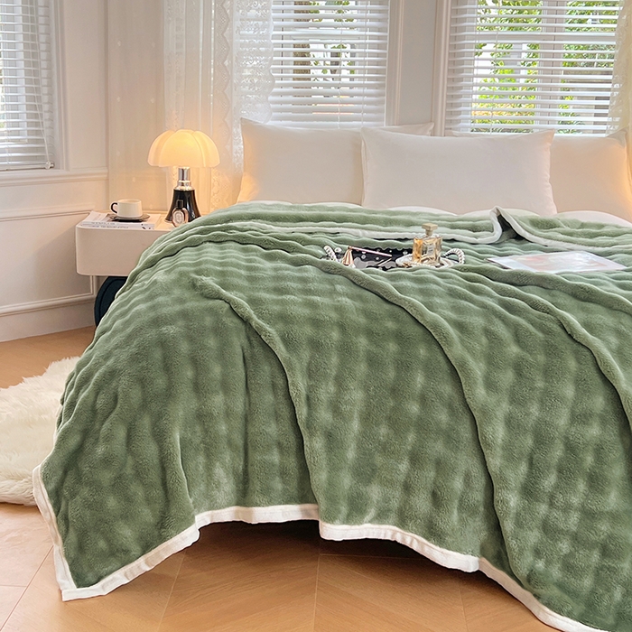 91家纺网 家纺一手货源 找家纺 贝拉梦家纺 2024新款加厚保暖托卡斯兔毛绒毛毯多功能毯子保暖盖毯 松石绿