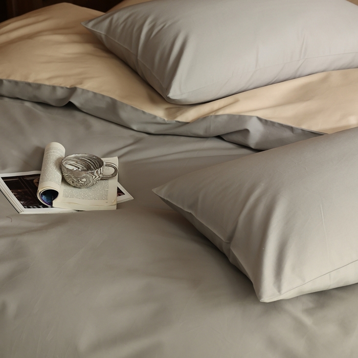 91家纺网 家纺一手货源 找家纺 久典家居 2024新款100支长绒棉磨毛纯色双拼四件套 冰川灰双拼