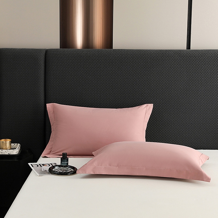 91家纺网 家纺一手货源 找家纺 莱阁亿 2025秋冬新款高支高密全棉纯棉磨毛双拼纯色单枕套 枕套单件 莲红&拿铁