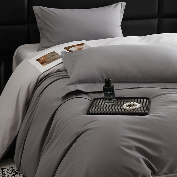 91家纺网 家纺一手货源 找家纺 莱阁亿 2025秋冬新款高支高密全棉纯棉磨毛双拼纯色四件套 北欧灰&浅灰