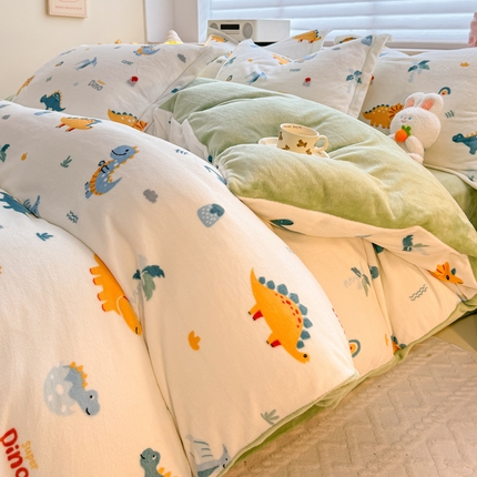 妖妖家纺 2024新款高克重200克印花牛奶绒四件套 恐龙时代