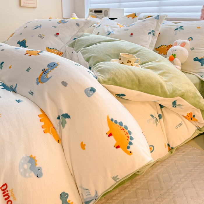 91家纺网 家纺一手货源 找家纺 妖妖家纺 2024新款高克重200克印花牛奶绒四件套 恐龙时代