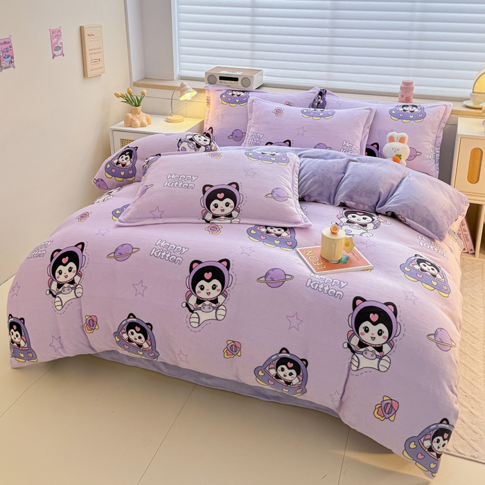 91家纺网 家纺一手货源 找家纺 妖妖家纺 2024新款高克重200克印花牛奶绒四件套 飞入星球