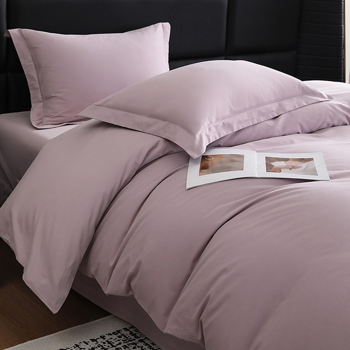 91家纺网 家纺一手货源 找家纺 莱阁亿 2025秋冬新款高支高密全棉纯棉磨毛双拼纯色四件套 丁香紫