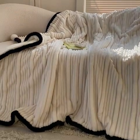 91家纺网 家纺一手货源 找家纺 潮邦 2025秋冬子母抽条羊羔绒球毯 子母抽条球毯-白色