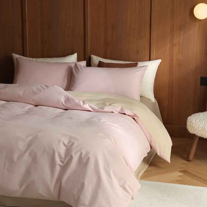 91家纺网 家纺一手货源 找家纺 久典家居 2024新款100支长绒棉磨毛纯色双拼四件套 水漾粉双拼