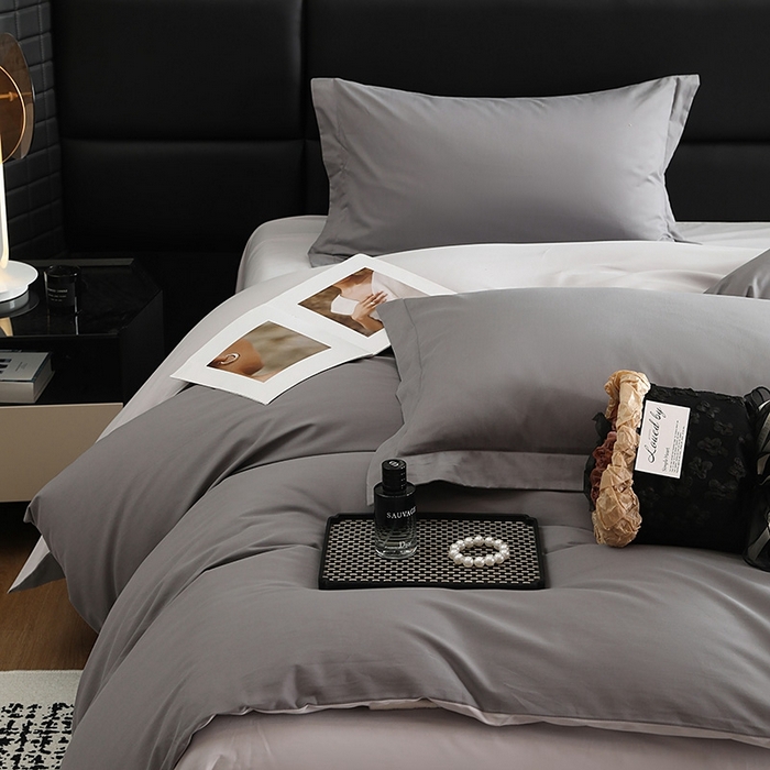 91家纺网 家纺一手货源 找家纺 莱阁亿 2025秋冬新款高支高密全棉纯棉磨毛双拼纯色单被套被套单件 北欧灰&浅灰