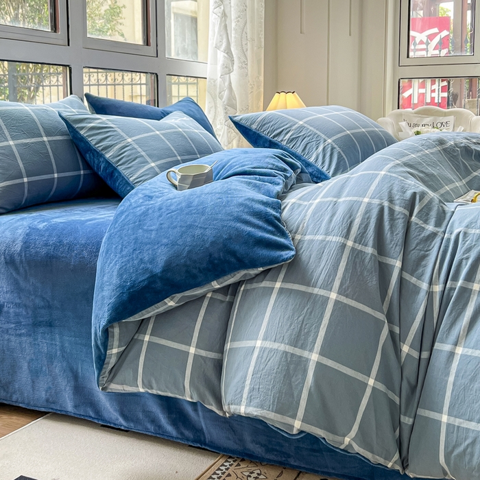 91家纺网 家纺一手货源 找家纺 2024最新款无印良品风双拼全棉色织水洗棉加牛奶绒单品被套简约风全棉拼牛奶绒被套 棉+绒-海蓝大格