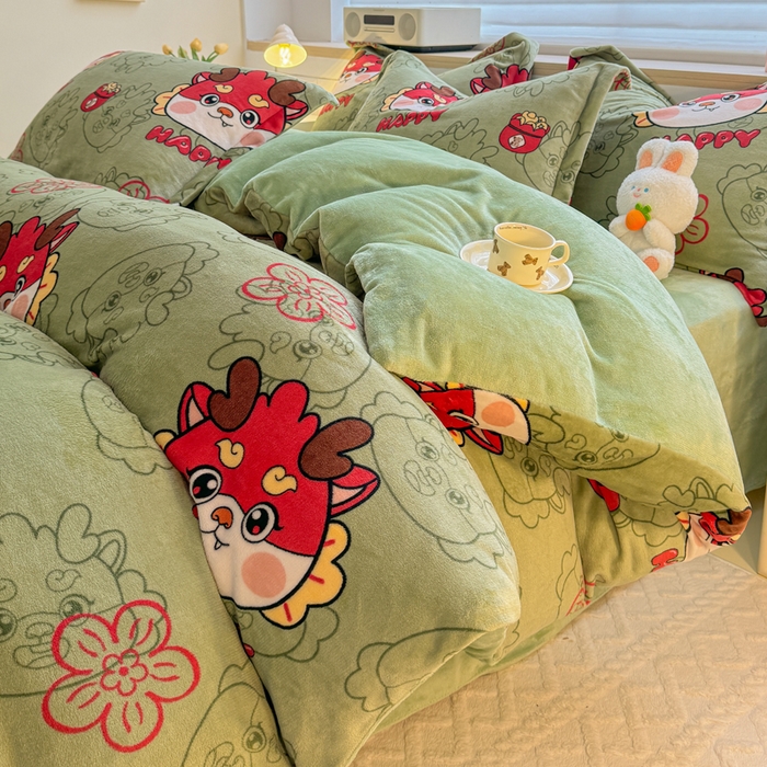 91家纺网 家纺一手货源 找家纺 妖妖家纺 2024新款高克重200克印花牛奶绒四件套 开心龙龙