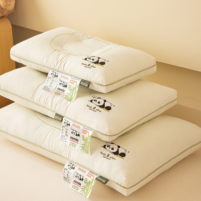 91家纺网 家纺一手货源 找家纺 （总）蔻眠 2024新款Q萌熊猫-全棉亲子定型护颈枕芯学生成人枕头