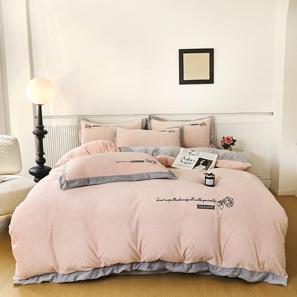 91家纺网 家纺一手货源 找家纺 （总）大渔生活 2025新款牛奶绒刺绣四件套-玫瑰故事