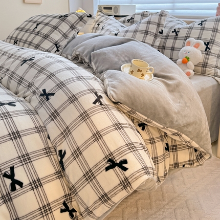 妖妖家纺 2024新款高克重200克印花牛奶绒四件套 忆青春-灰