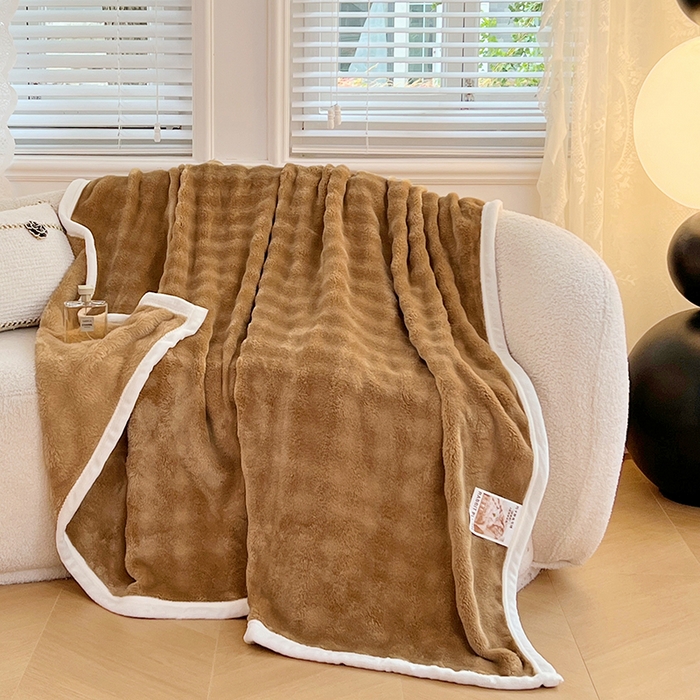 91家纺网 家纺一手货源 找家纺 贝拉梦家纺 2024新款加厚保暖托卡斯兔毛绒毛毯多功能毯子保暖盖毯 丝绒拿铁