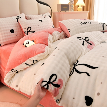 91家纺网 家纺一手货源 找家纺 （总）千嘻汇家纺 2024新款兔兔绒牛奶绒泡泡四件套