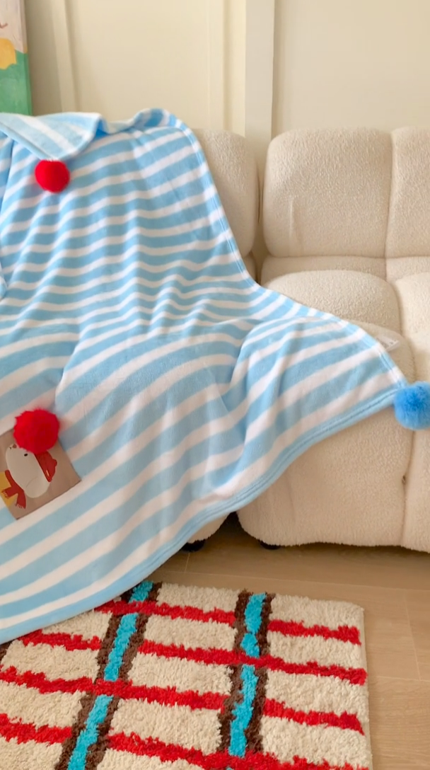 91家纺网 家纺一手货源 找家纺 澳萝拉 2024新款卡通小清新双面牛奶绒法莱绒毛毯四季盖毯 哈喽酷狗