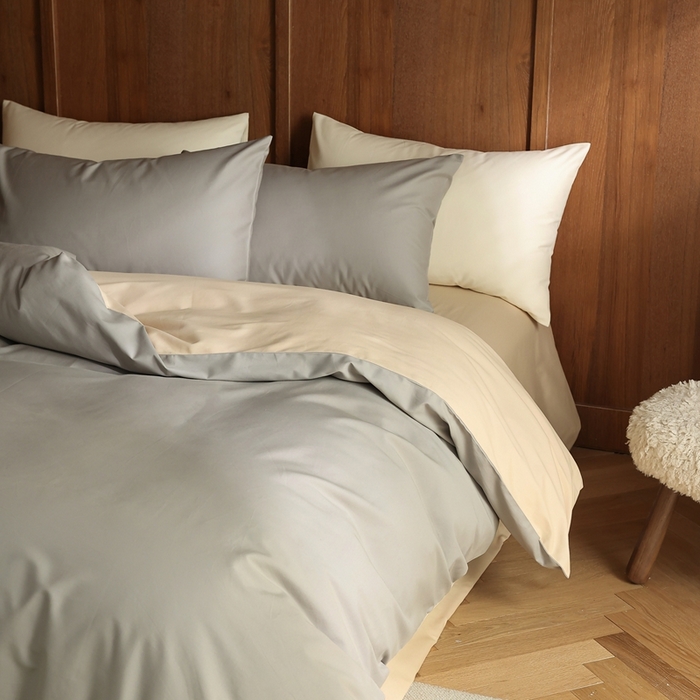 91家纺网 家纺一手货源 找家纺 久典家居 2024新款100支长绒棉磨毛纯色双拼四件套 冰川灰双拼