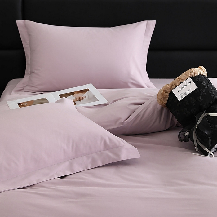 91家纺网 家纺一手货源 找家纺 莱阁亿 2025秋冬新款高支高密全棉纯棉磨毛双拼纯色四件套 丁香紫