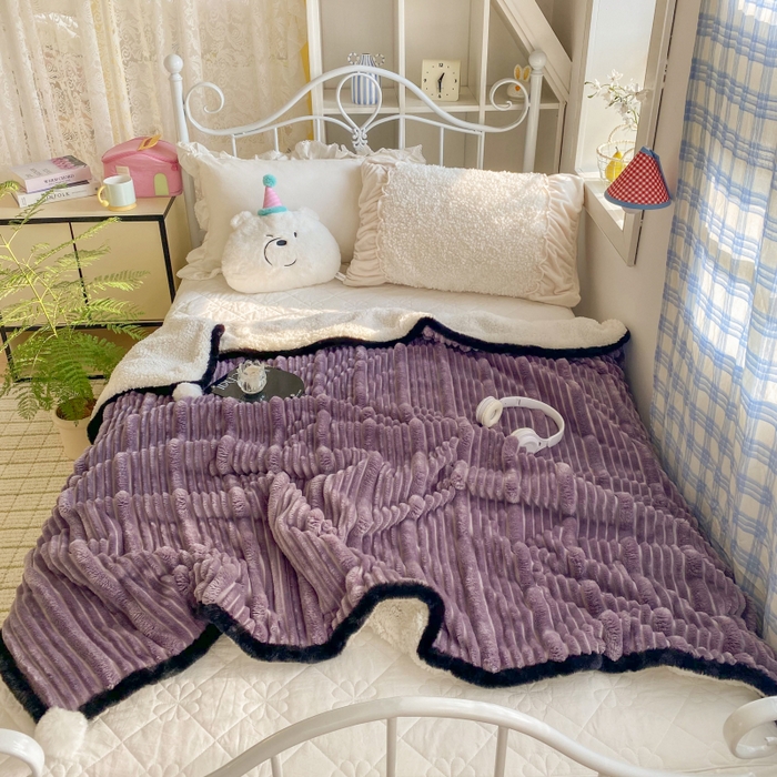 91家纺网 家纺一手货源 找家纺 潮邦 2025秋冬子母抽条羊羔绒球毯 子母抽条球毯-紫色