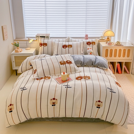 91家纺网 家纺一手货源 找家纺 妖妖家纺 2024新款高克重200克印花牛奶绒四件套 熊熊游乐园