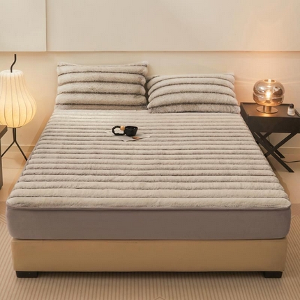 91家纺网 家纺一手货源 找家纺 （总）可恩欣 2025新款托斯卡纳兔毛绒牛奶绒床笠床罩床垫套【跨境供货】可真空压缩